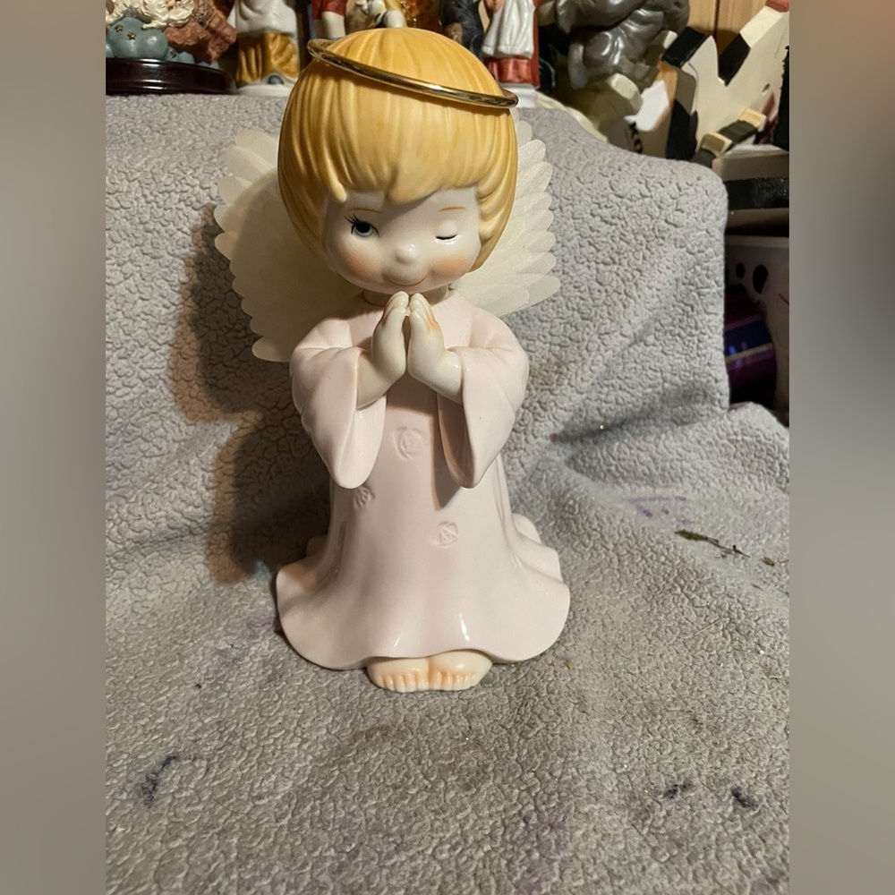 Charming Angel Figurine in Cream